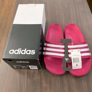 Adidas Duramo Slides